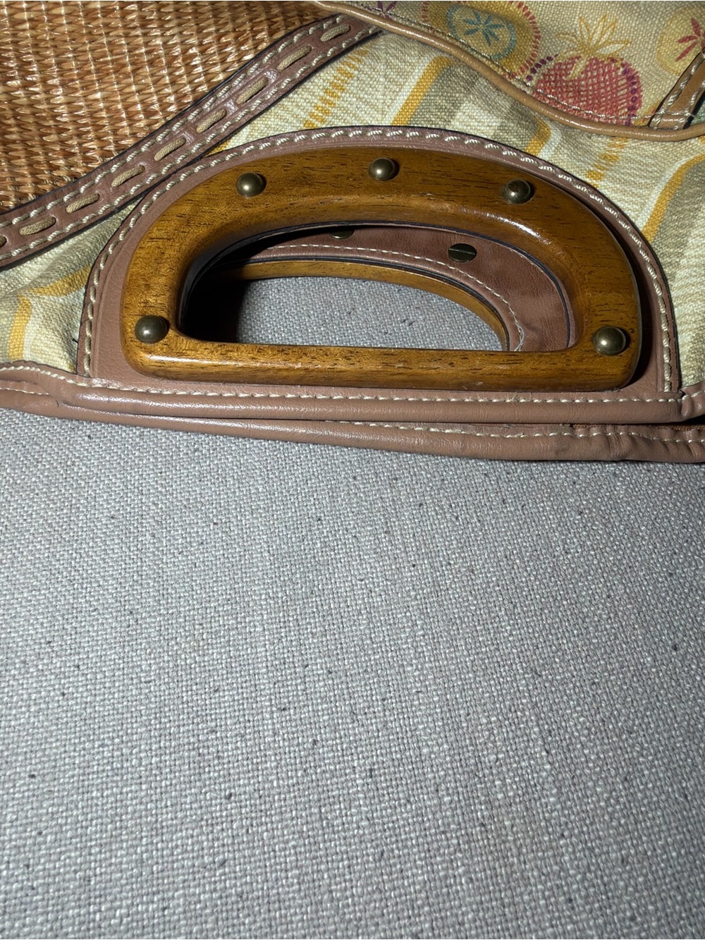 Vintage Fossil Patchwork Hobo Bag With Wooden Handle - Picture 10 of 10